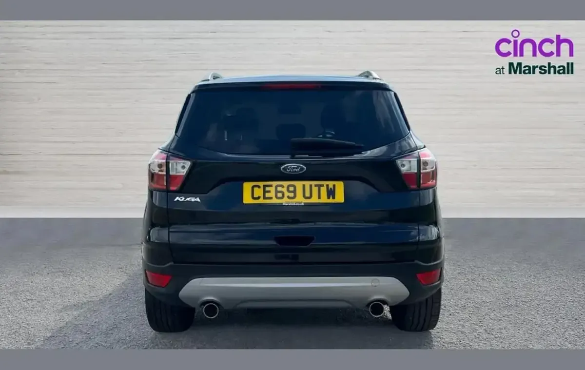 Used Ford Kuga Titanium 147 HP (108 kW) 2019 Black SUV