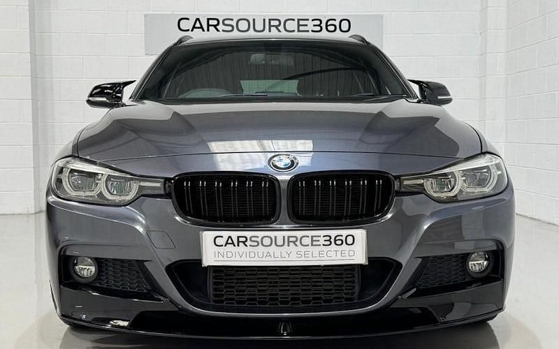 Usado BMW 320 M Sport 190 CV (139 kW) 2018 Gris Familiar