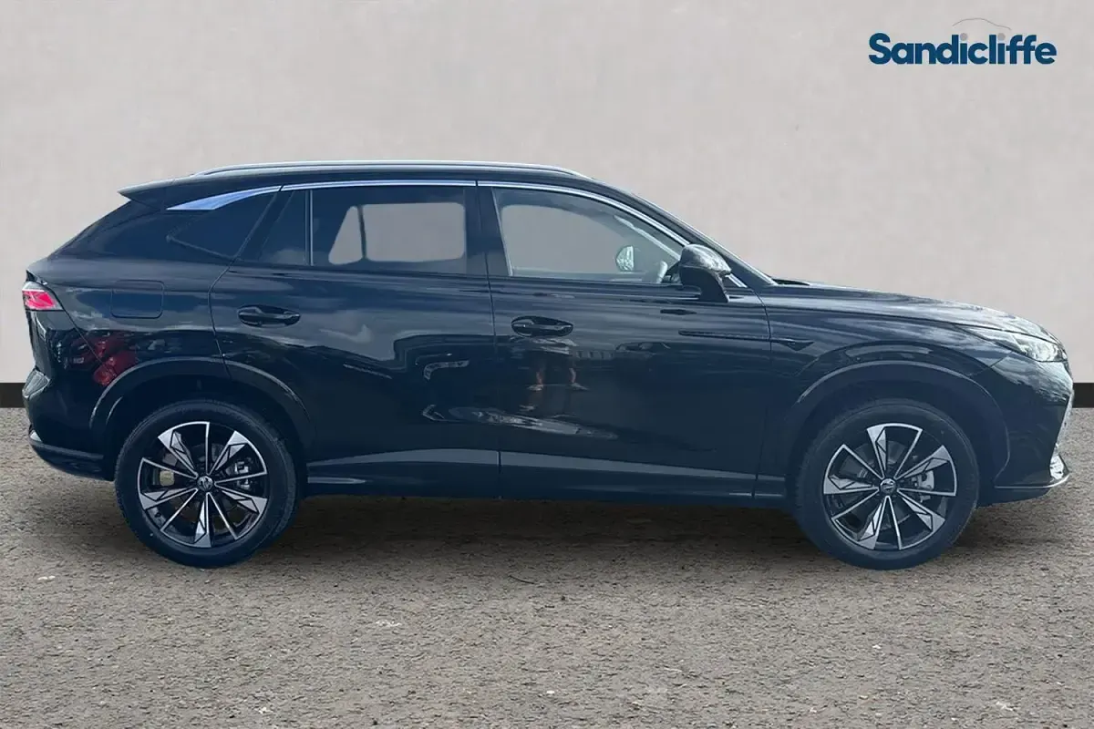 New MG HS Trophy 224 HP (164 kW) 2025 Metallic  black pearl SUV