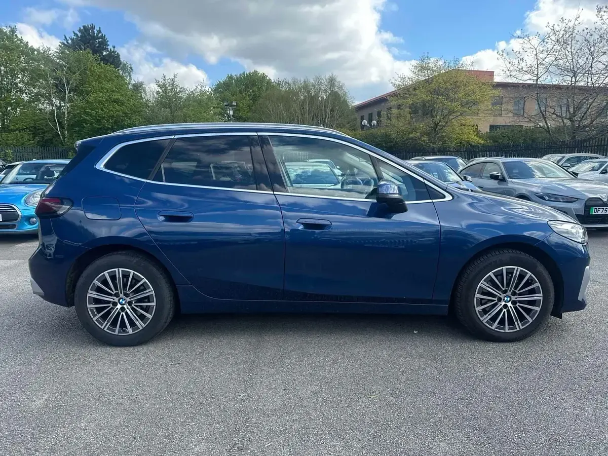 Used BMW 220 Luxury Line 2022 Blue Hatchback