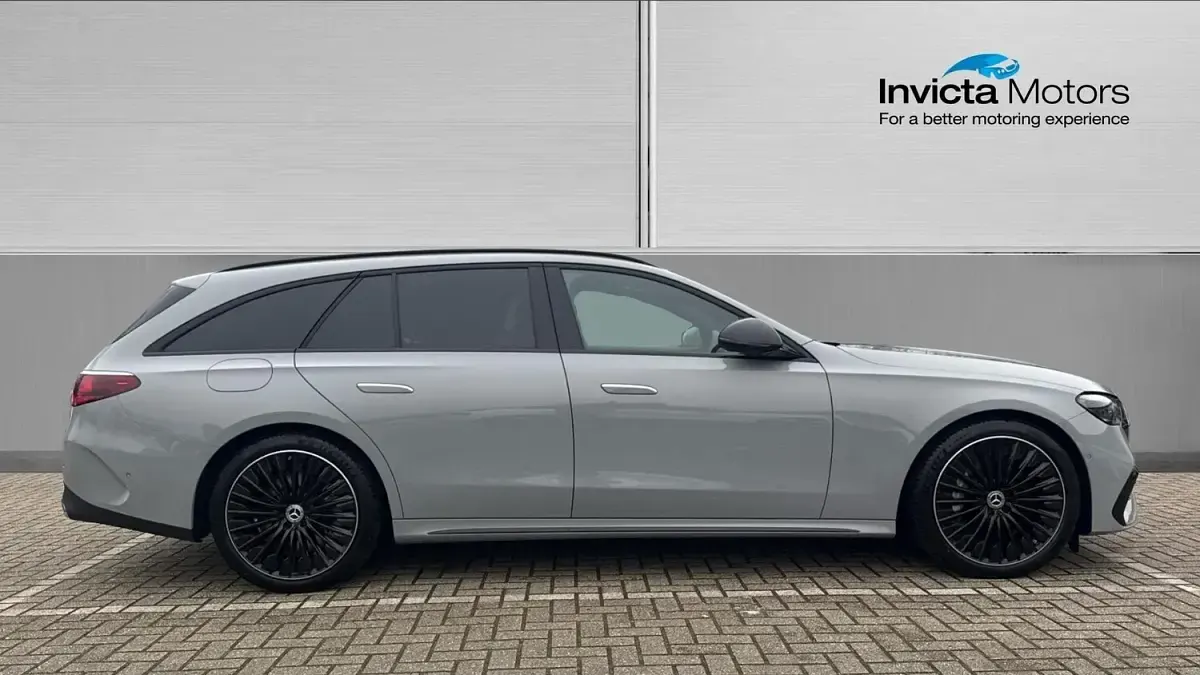 New Mercedes E300 Urban 313 HP (230 kW) 2025 Alpine grey Estate