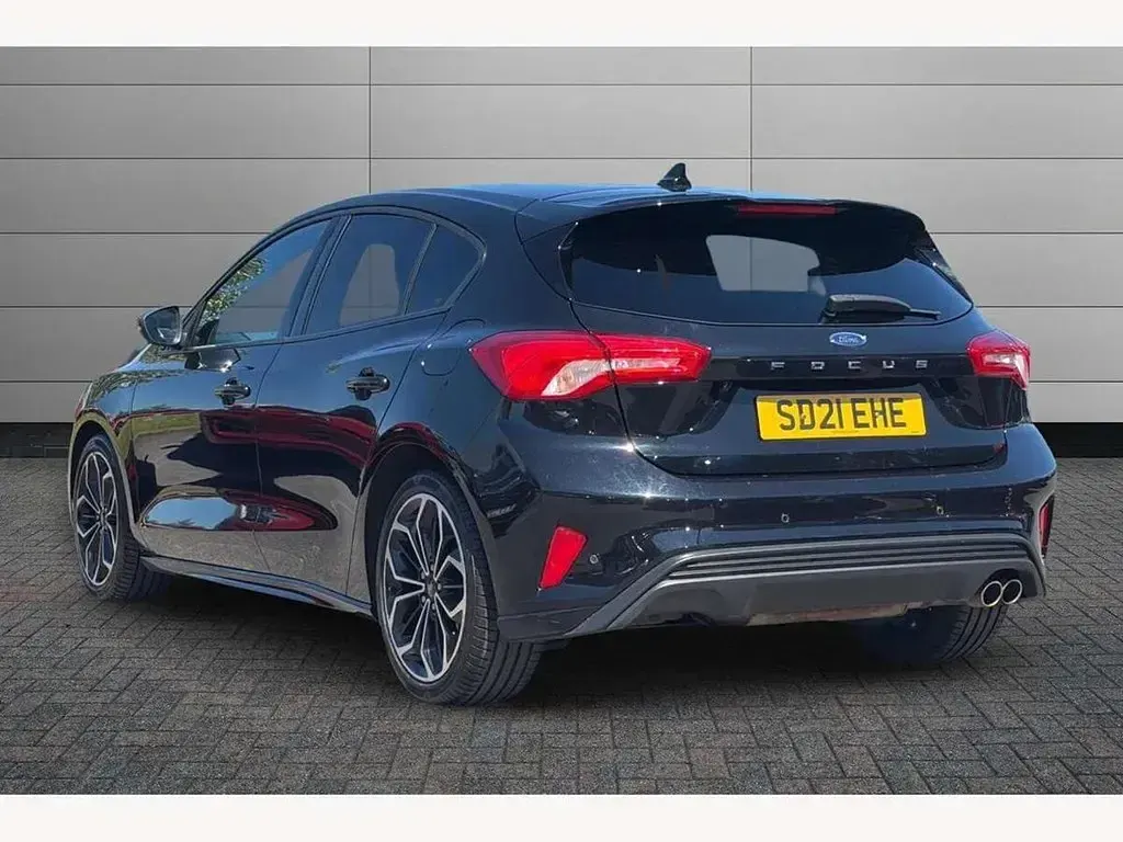 Used Ford Focus ST-Line X 120 HP (88 kW) 2021 Black Hatchback