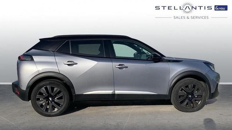 Used Peugeot e-2008 Premium 98 kW (134 HP) 2023 SUV