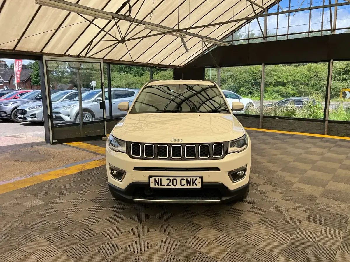 Used Jeep Compass Limited 140 HP (102 kW) 2020 White SUV