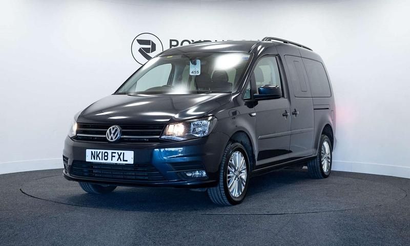 Used VW Caddy Maxi Life Life 102 HP (75 kW) 2018 Blue MPV