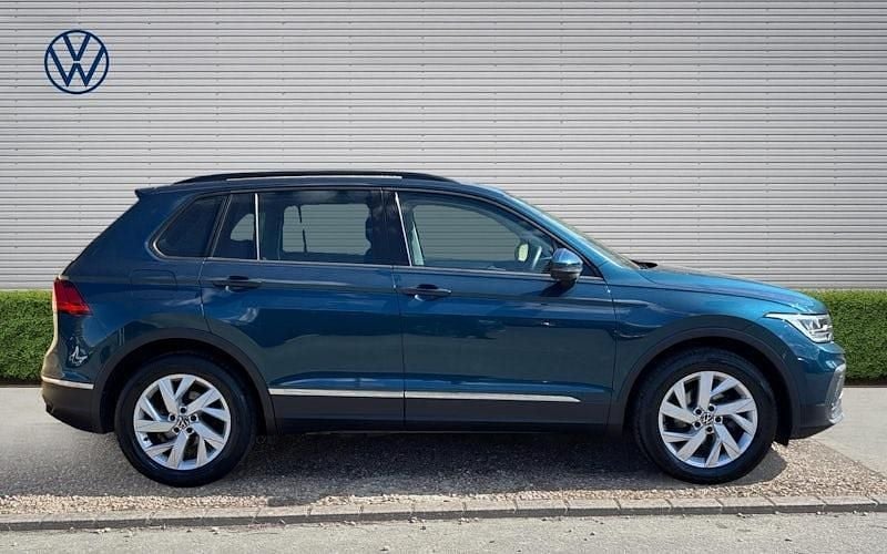 Used VW Tiguan Life 131 HP (96 kW) 2022 SUV
