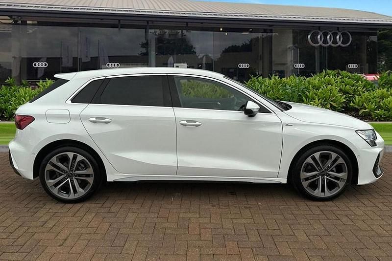 Used Audi A3 S-Line 116 HP (85 kW) 2025 White Hatchback