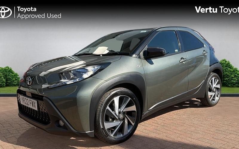 Usado Toyota Aygo X 72 HP (52 kW) 2025 SUV