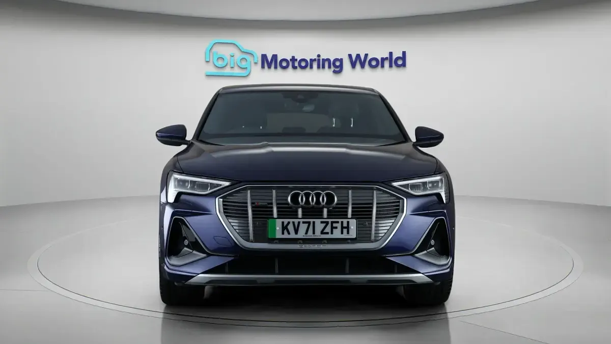 Used Audi e-tron S-Line 230 kW (313 HP) 2021 Blue SUV