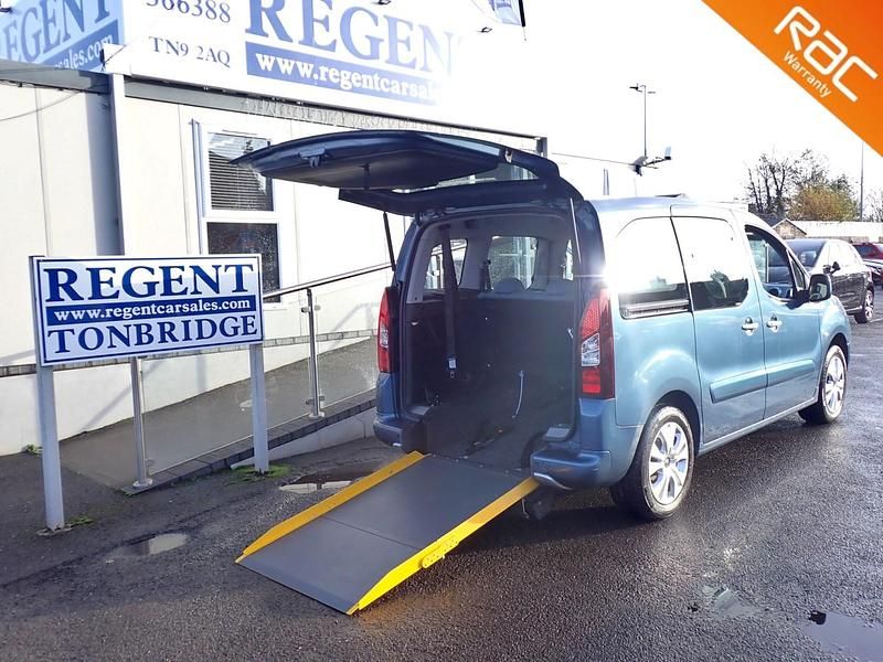 Used Citroën Berlingo 90 HP (66 kW) 2014 Blue MPV