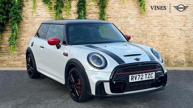 Used Mini John Cooper Works Hatch 228 HP (167 kW) 2022 White Hatchback