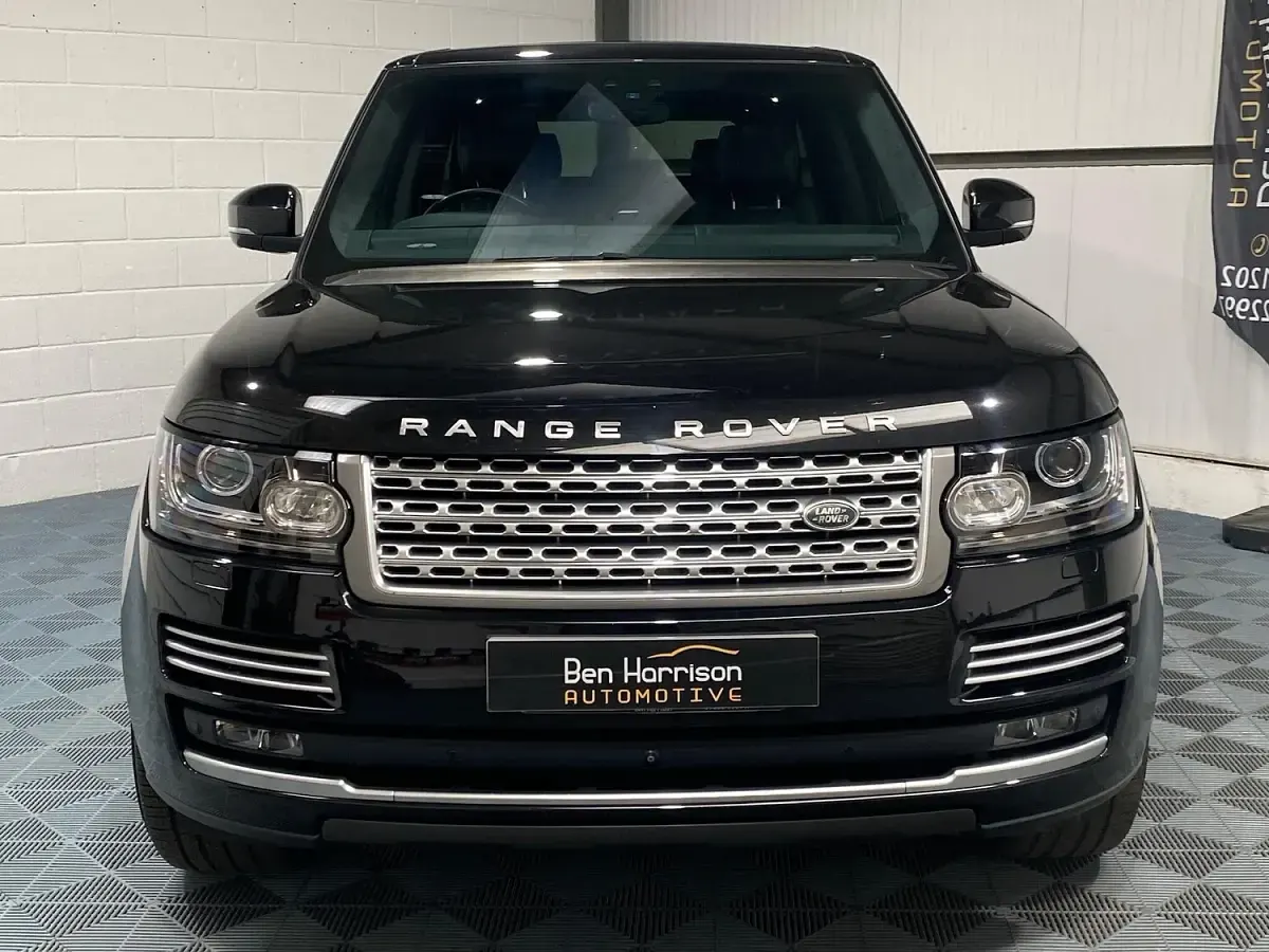 Used Land Rover Range Rover Autobiography 306 HP (225 kW) 2017 Black SUV