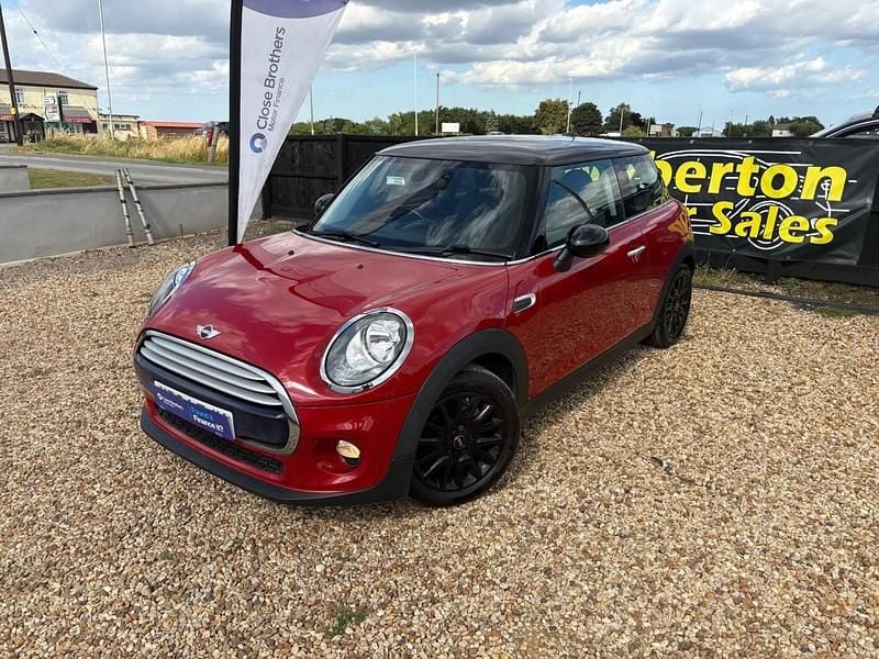 Red Used 2014 Mini Cooper Hatch Hatchback | £6,995 (Super price) - Image 1/4