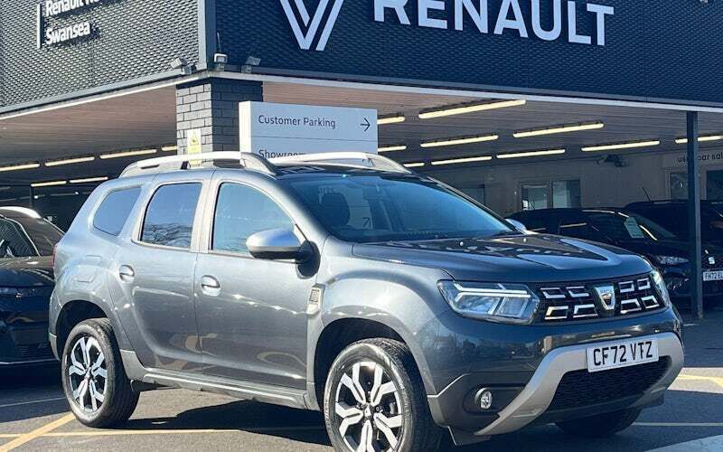 Grey Used 2022 Dacia Duster Prestige SUV | £15,157 (Good price) - Image 1/4