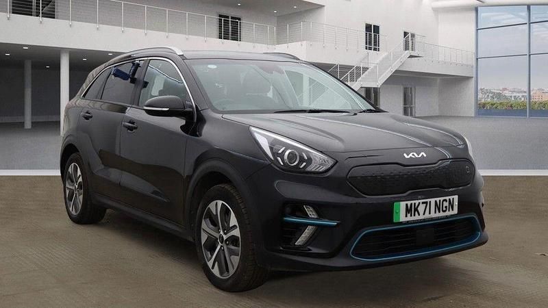 Black Used 2021 Kia e-Niro 2 SUV | £10,495 (Fair price) - Image 1/4