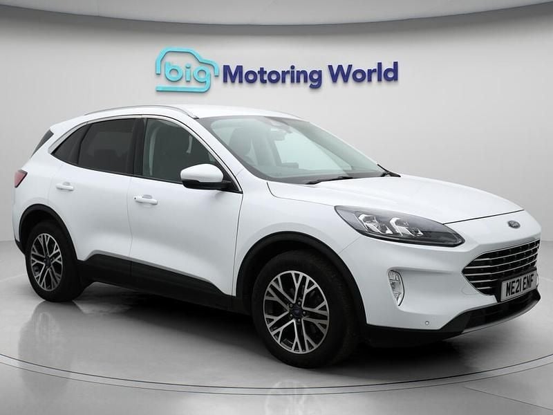 White Used 2021 Ford Kuga Titanium SUV | £15,400 (Good price) - Image 1/4