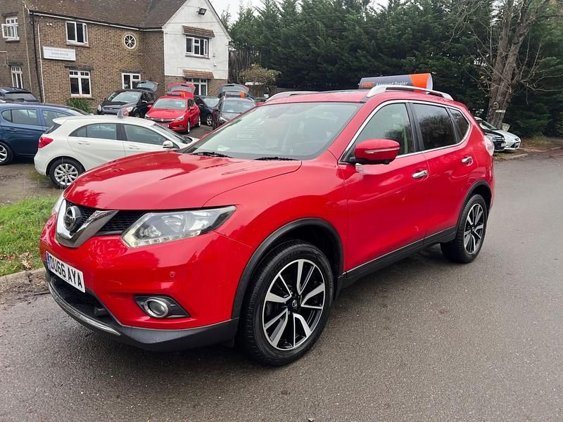 Red Used 2016 Nissan X-Trail N-TEC SUV | £11,695 (Fair price) - Image 1/4