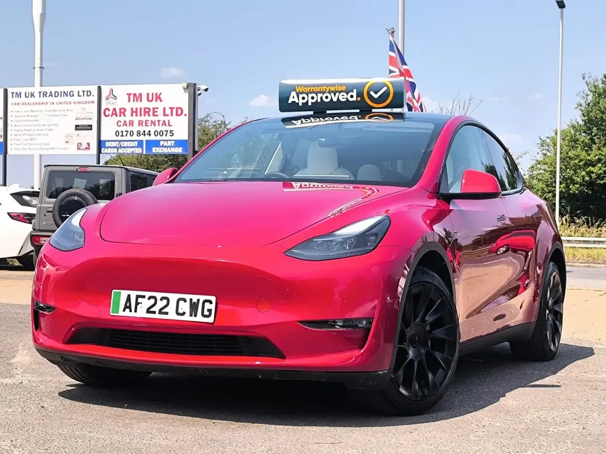 Used Tesla Model Y Long Range AWD 378 kW (514 HP) 2022 Red SUV