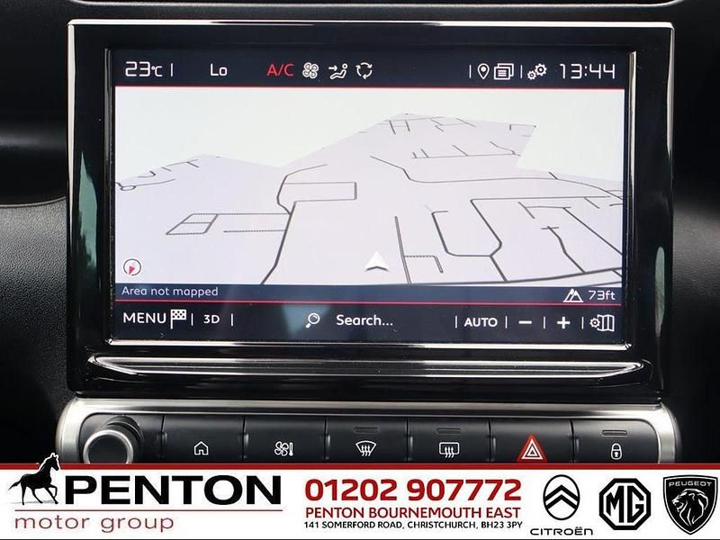 White Used 2021 Citroën C3 Aircross PureTech SUV | £11,490 (Fair price) - Image 1/4