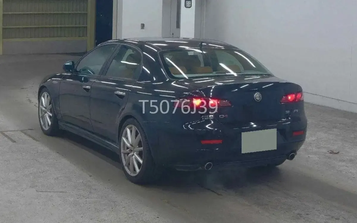 Used Alfa Romeo 159 260 HP (191 kW) 2008 Blue Sedan