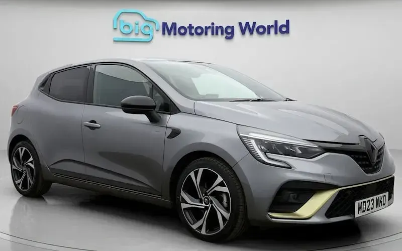 Used Renault Clio Engineered 145 HP (106 kW) 2023 Hatchback