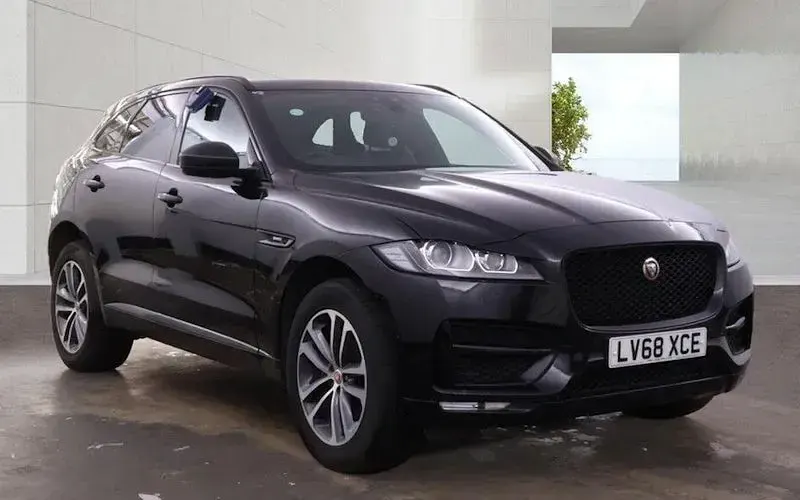 Used Jaguar F-Pace R-Sport 241 HP (177 kW) 2020 SUV