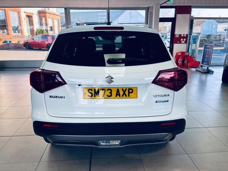 Used Suzuki Vitara SZ-T 129 HP (94 kW) 2023 White SUV