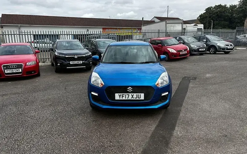 Used Suzuki Swift SZ3 90 HP (66 kW) 2019 Blue Hatchback