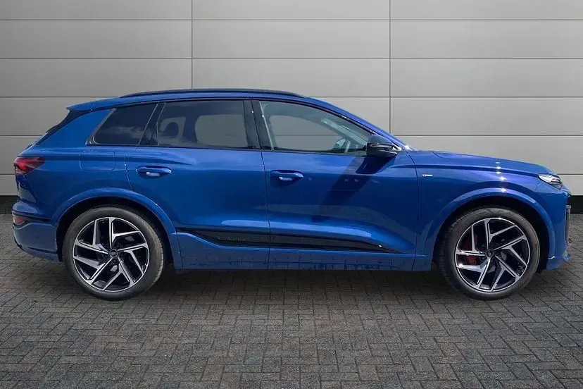 New Audi Q6 e-tron Performance 222 kW (302 HP) 2026 Other SUV