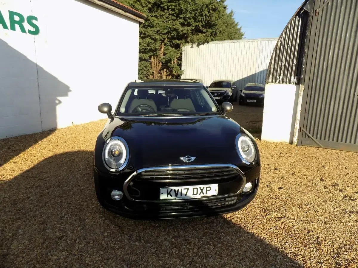 Used Mini Cooper Clubman Chili 150 HP (110 kW) 2017 Black Estate