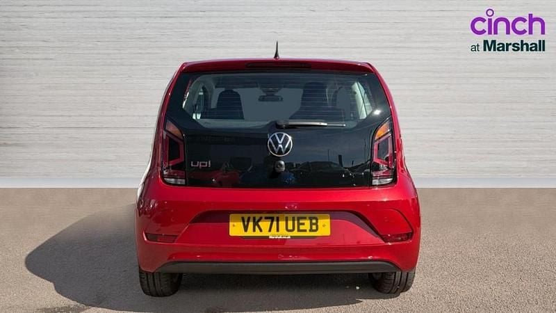 Używany VW up! 65 KM (47 kW) 2021 Czerwony Hatchback
