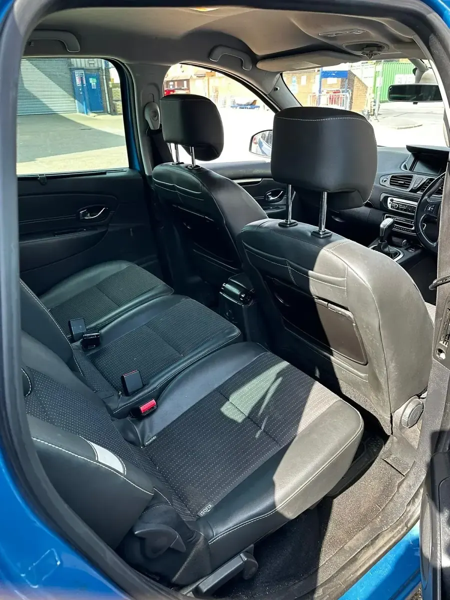 Używany Renault Grand Scénic III Dynamique 110 KM (80 kW) 2014 Niebieski Minivan