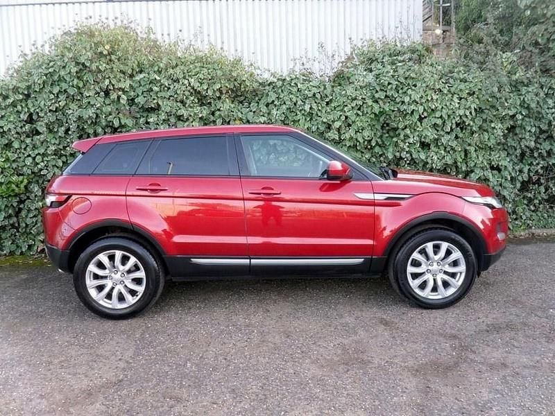 Used Land Rover Range Rover evoque Pure 190 HP (139 kW) 2014 Red SUV