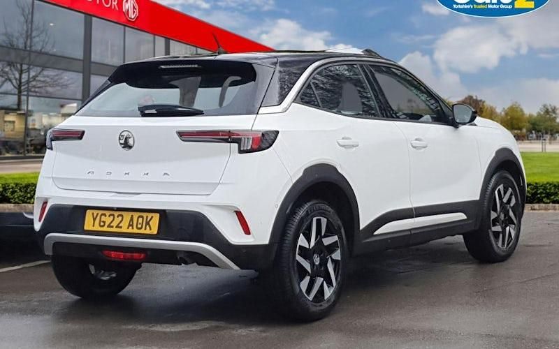 Used Vauxhall Mokka Edition 101 HP (74 kW) 2022 White SUV