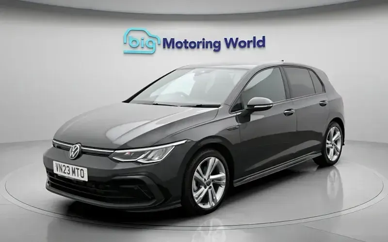 Used VW Golf VIII R-line 150 HP (110 kW) 2023 Grey Hatchback