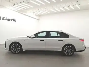 Used BMW i7 M Sport 400 kW (544 HP) 2023 White Sedan