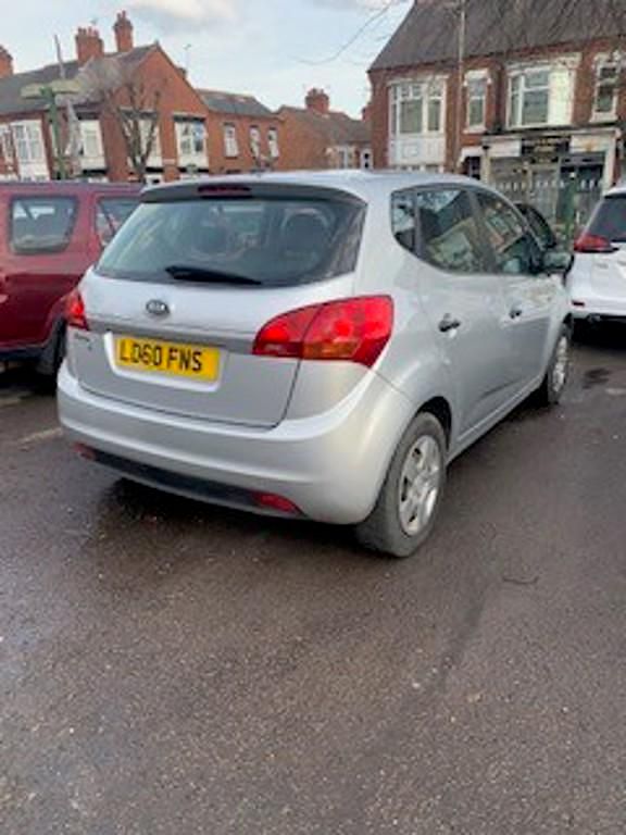 Used Kia Venga 90 HP (66 kW) 2010 Silver Hatchback
