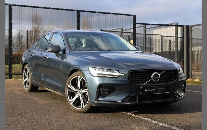 Used Volvo S60 Plus 247 HP (181 kW) 2023 Blue Sedan