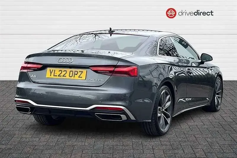 Usado Audi A5 S-Line 150 HP (110 kW) 2022 Cinzento Coupé