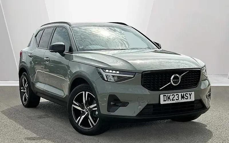 Used Volvo XC40 Plus 163 HP (119 kW) 2026 SUV