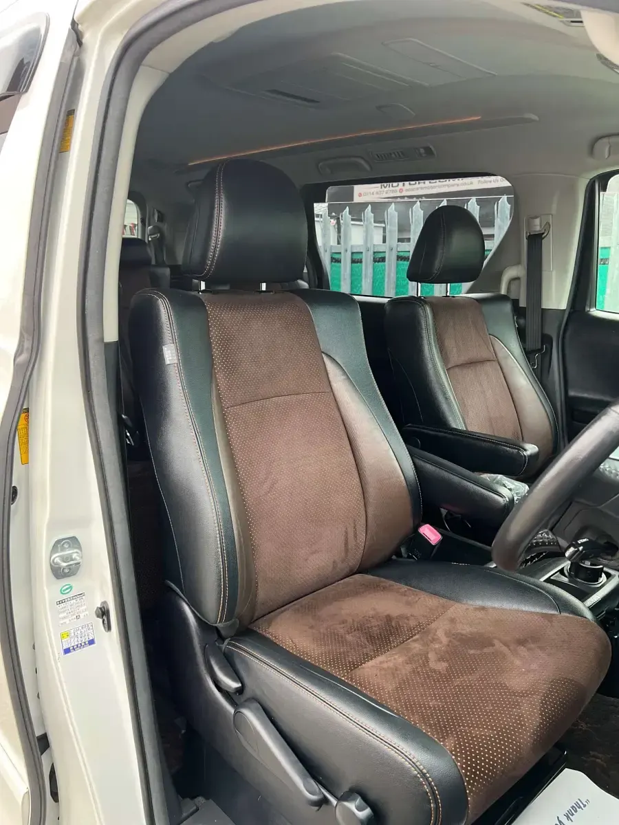 Usado Toyota Alphard 2014 Branco Monovolume