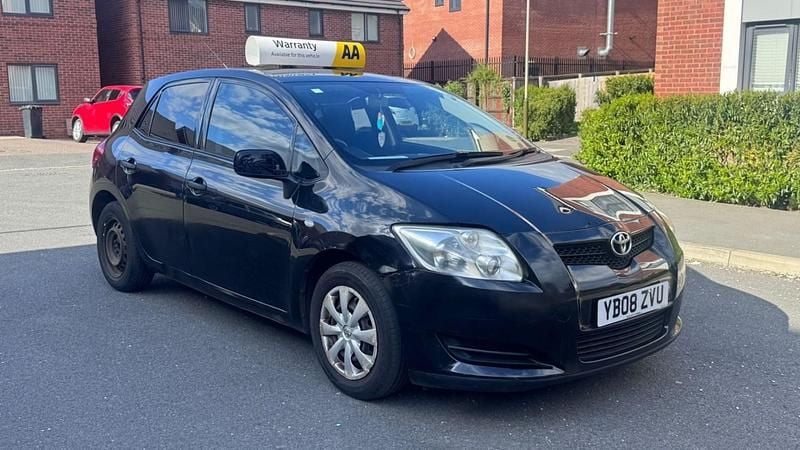 Usado Toyota Auris T2 97 HP (71 kW) 2008 Preto Citadino
