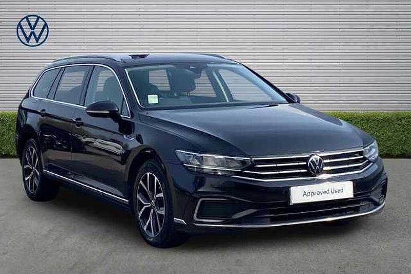 Used VW Passat GTE 218 HP (160 kW) 2021 Black Estate