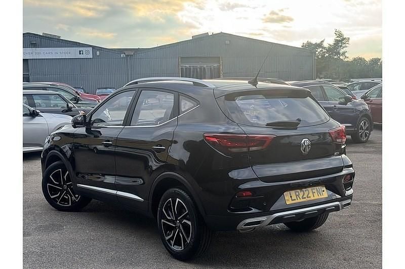 Used MG ZS Exclusive 106 HP (77 kW) 2022 Black Sedan