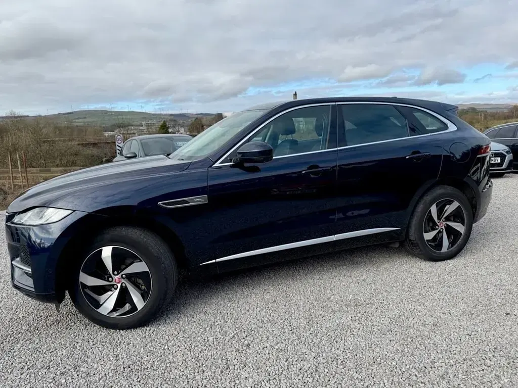 Used Jaguar F-Pace S 404 HP (297 kW) 2021 Blue SUV