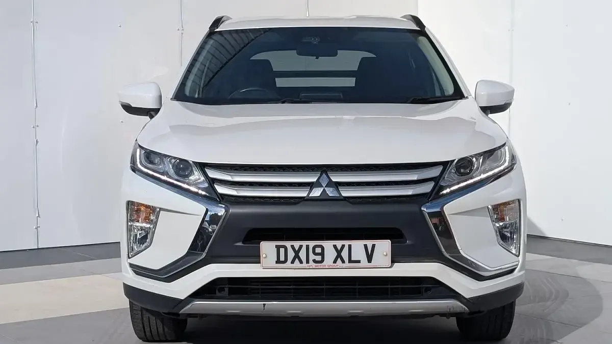 Used Mitsubishi Eclipse Cross 163 HP (119 kW) 2019 White SUV