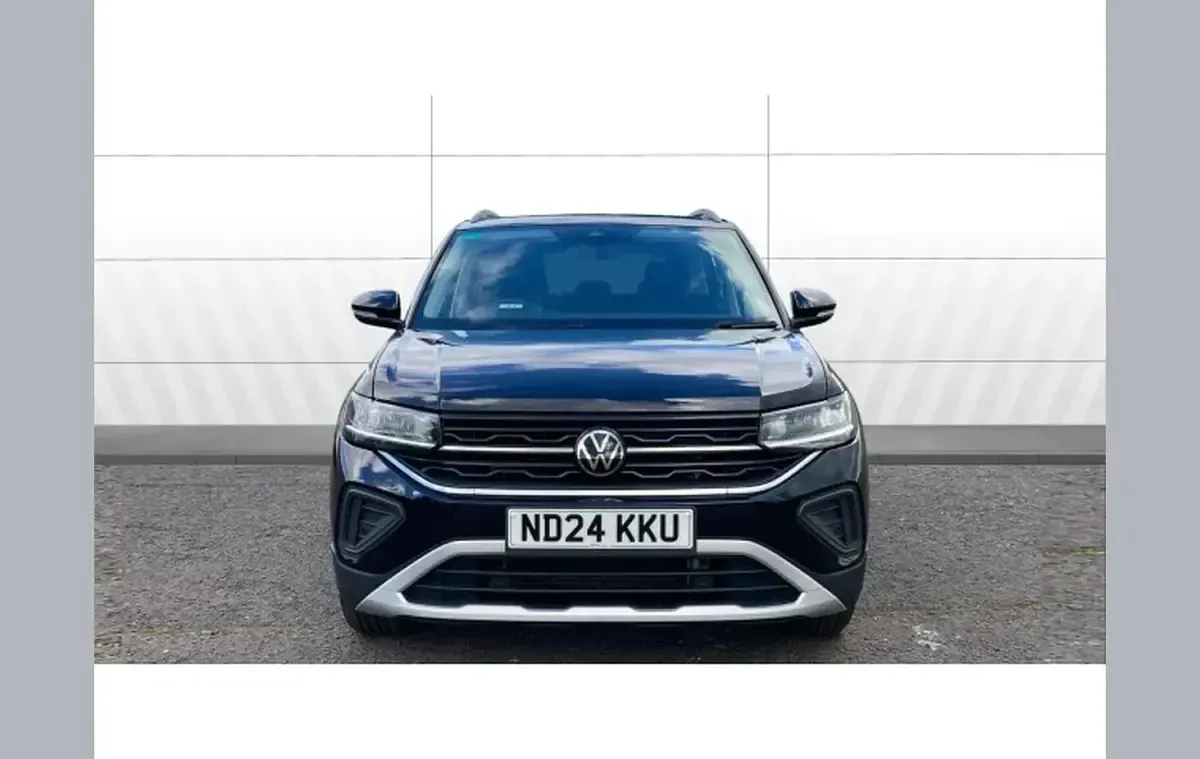 Used VW T-Cross Life 94 HP (69 kW) 2024 Black SUV