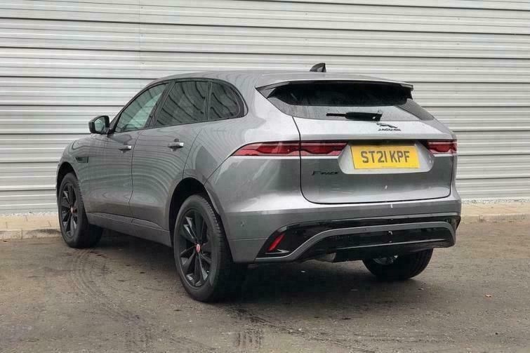 Used Jaguar F-Pace R-Dynamic 204 HP (150 kW) 2021 Eiger grey metallic SUV