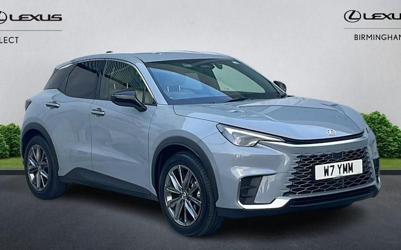 Used 2025 Lexus LBX SUV | £29,469 (Fair price) - Image 1/4