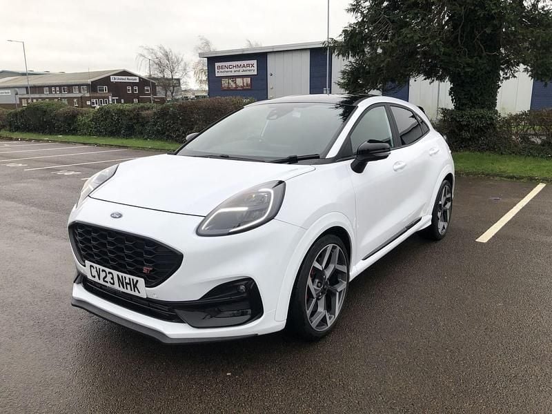Used Ford Puma ST 200 HP (147 kW) 2023 White Hatchback